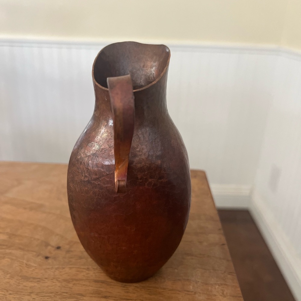 Small Hammered Copper Pitcher Likely from Mexico.  Lovely.  5 1/4” - Picture 5 of 6